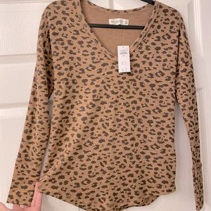 Soft leopard print long sleeve